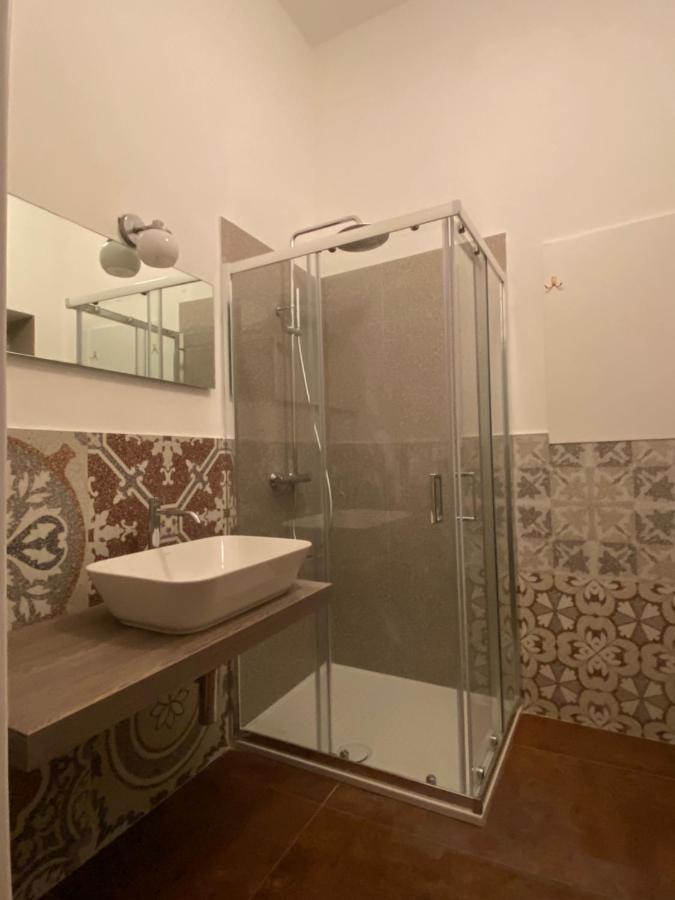 Il Gallo Di Eracle - Charming Suites & Rooms Термини-Имерезе Экстерьер фото