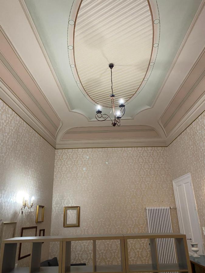 Il Gallo Di Eracle - Charming Suites & Rooms Термини-Имерезе Экстерьер фото